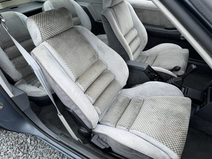 1984 Dodge Daytona - Image 13 of 24