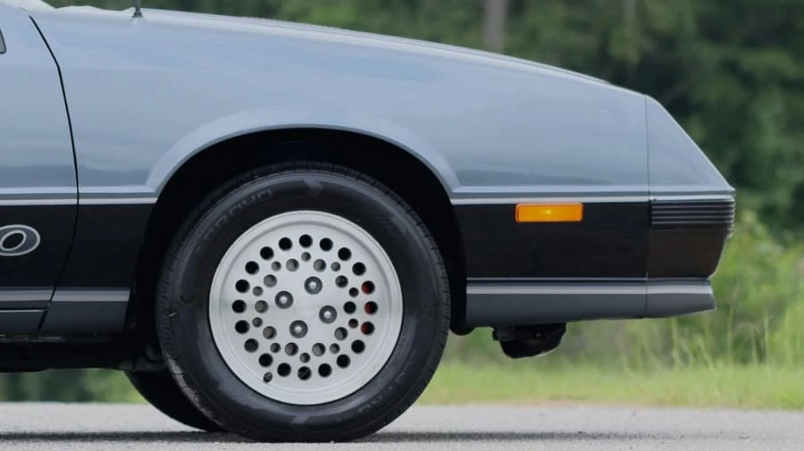 1984 Dodge Daytona - Image 9 of 24