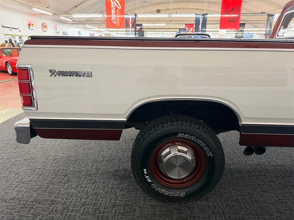 1984 Dodge Ram 1st Gen - Image 25 of 31