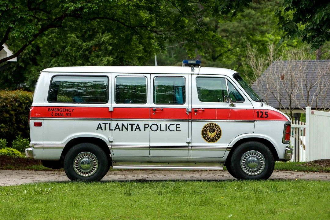 1984 Dodge Ram Van - Image 8 of 31