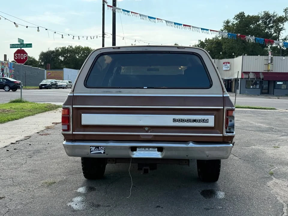 1984 Dodge Ramcharger - Image 5 of 6