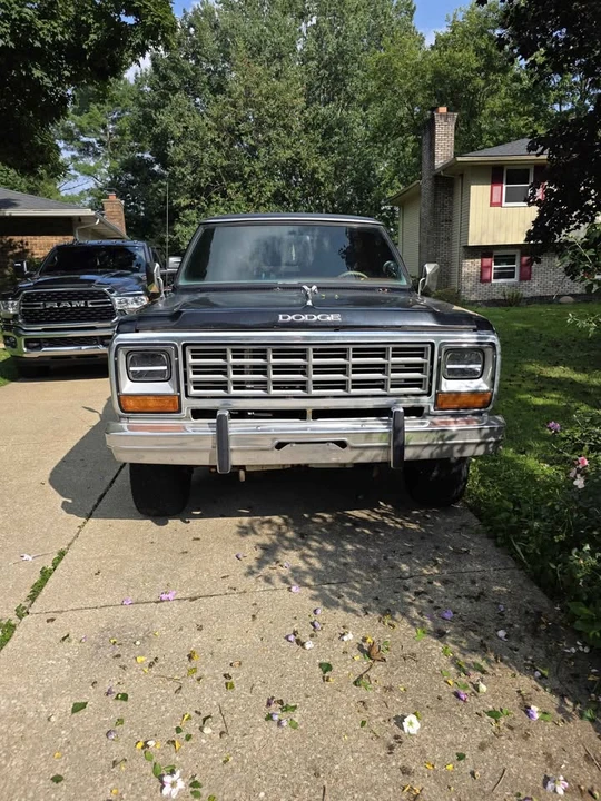 1984 Dodge Ramcharger - Image 2 of 7