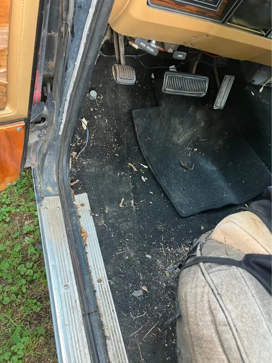 1984 Dodge Ramcharger - Image 3 of 12