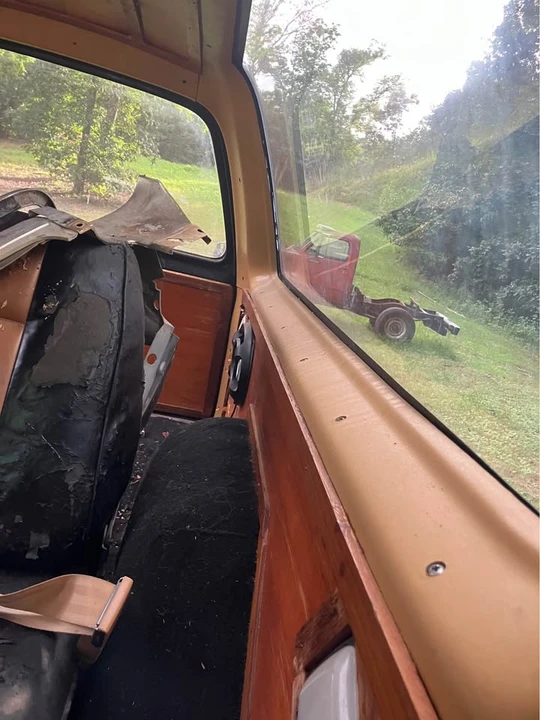 1984 Dodge Ramcharger - Image 4 of 12