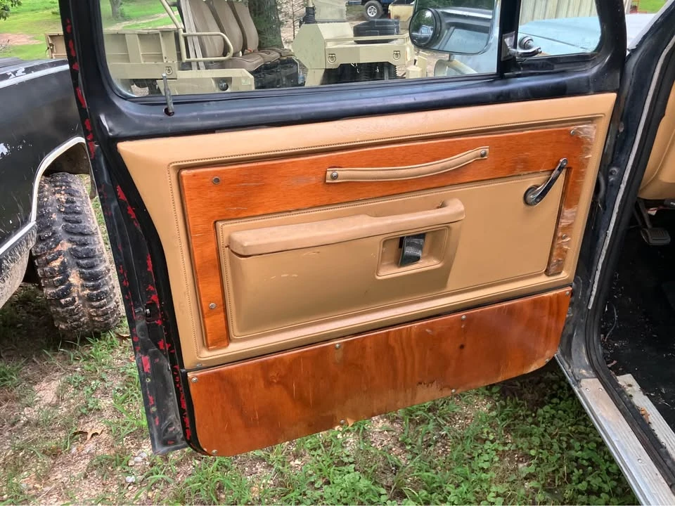 1984 Dodge Ramcharger - Image 2 of 12