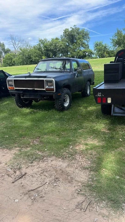 1984 Dodge Ramcharger - Image 10 of 10