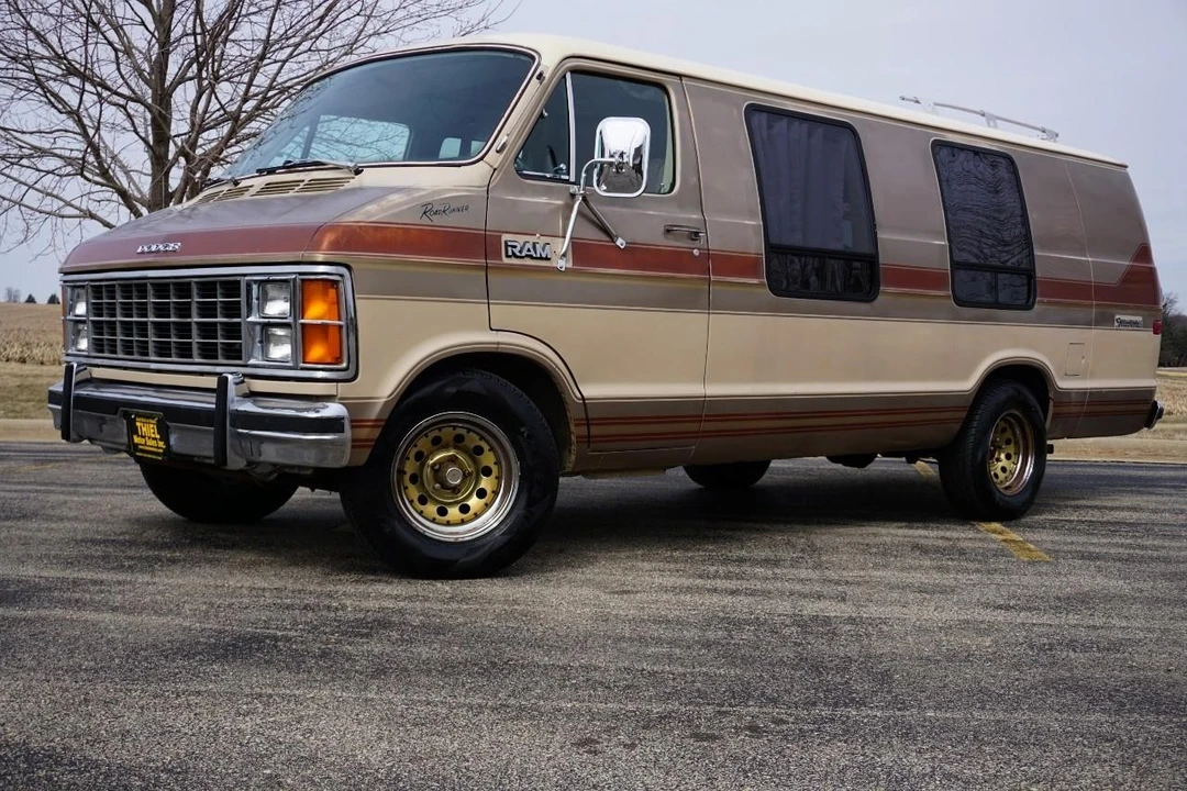 1984 Dodge Ram Van - Image 3 of 21