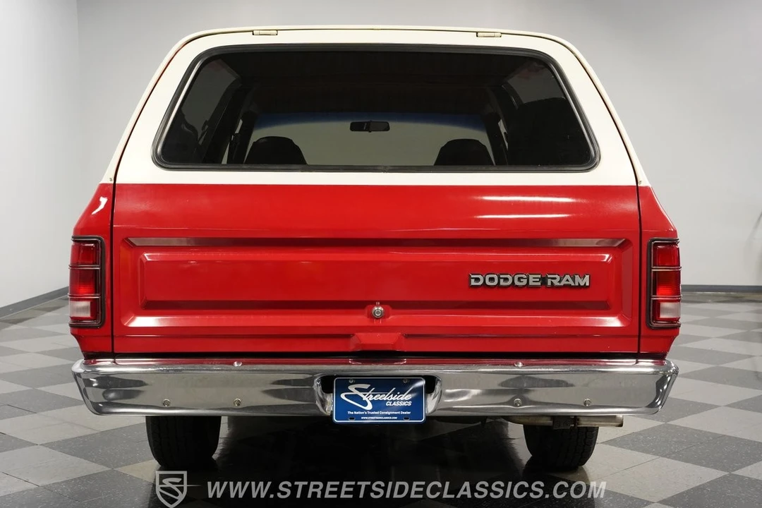 1984 Dodge Ramcharger - Image 10 of 21