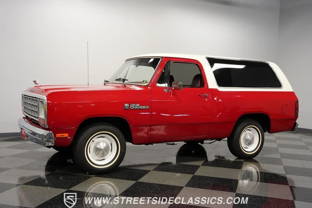 1984 Dodge Ramcharger - Image 7 of 12