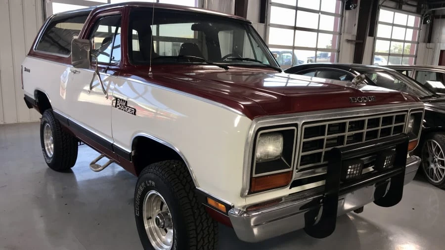 1984 Dodge Ramcharger - Image 10 of 10