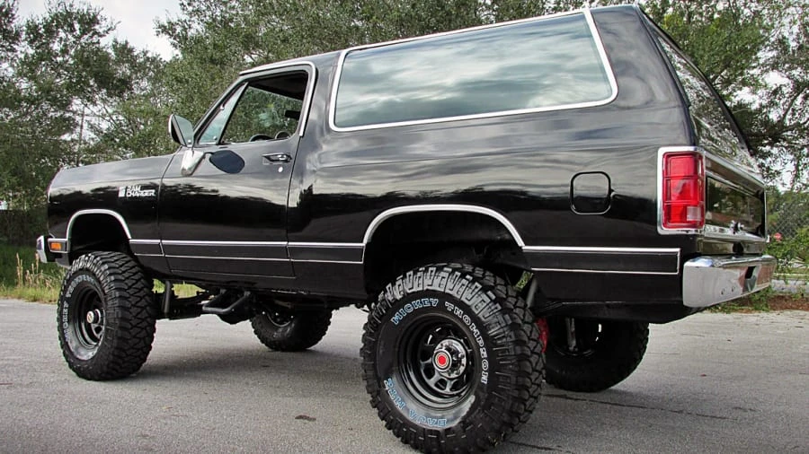 1984 Dodge Ramcharger - Image 3 of 11