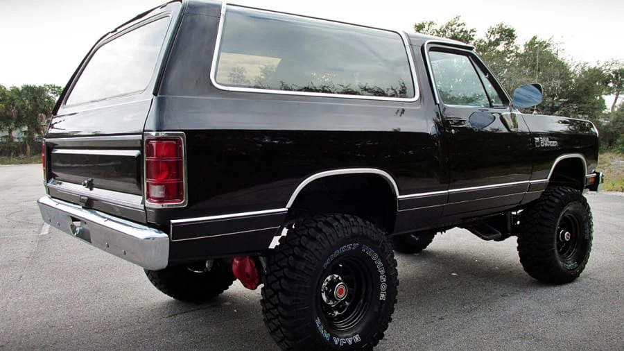 1984 Dodge Ramcharger - Image 4 of 11