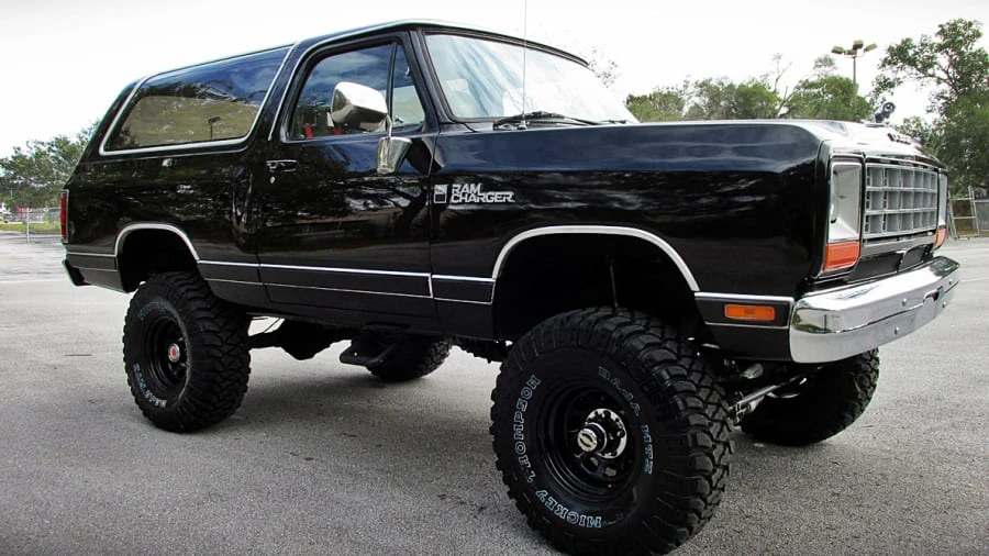 1984 Dodge Ramcharger - Image 11 of 11