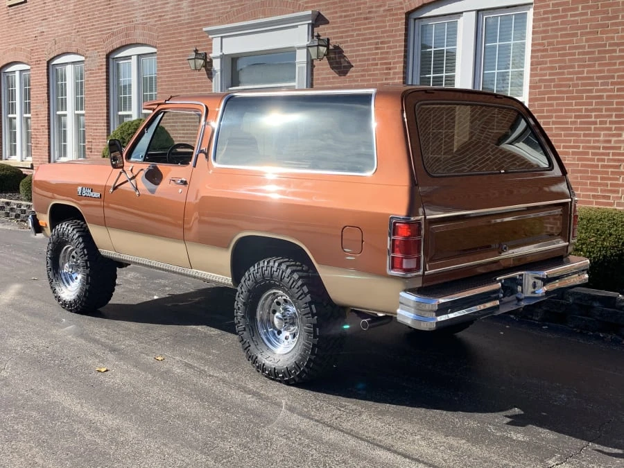 1984 Dodge Ramcharger - Image 3 of 7