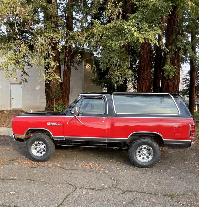 1984 Dodge Ramcharger - Image 4 of 31