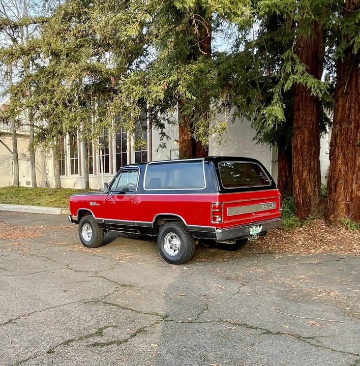 1984 Dodge Ramcharger - Image 5 of 31