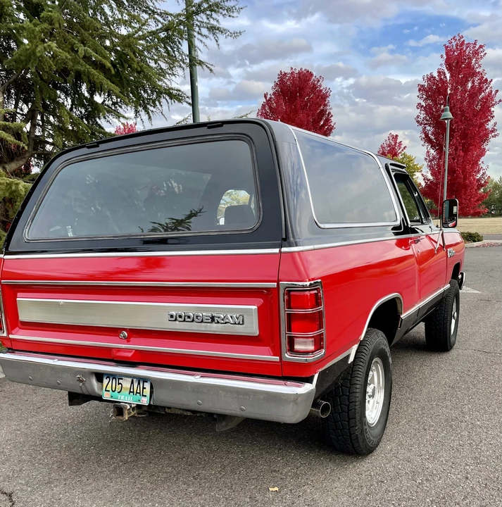 1984 Dodge Ramcharger - Image 10 of 31