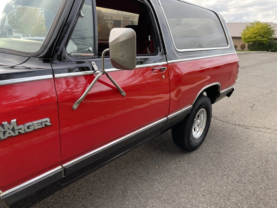 1984 Dodge Ramcharger - Image 22 of 31