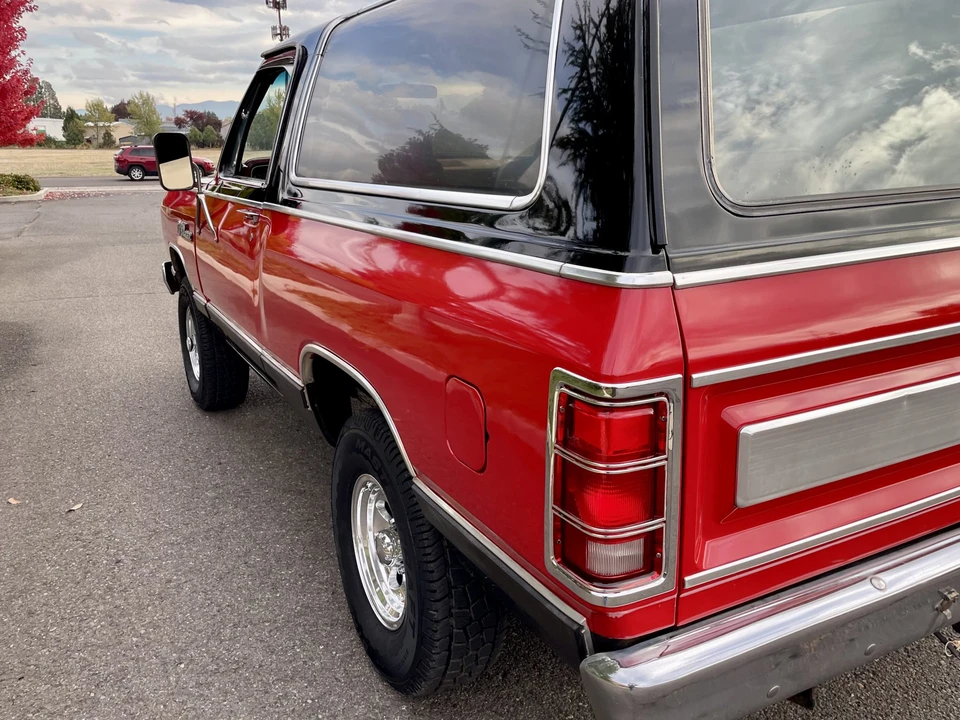 1984 Dodge Ramcharger - Image 25 of 31