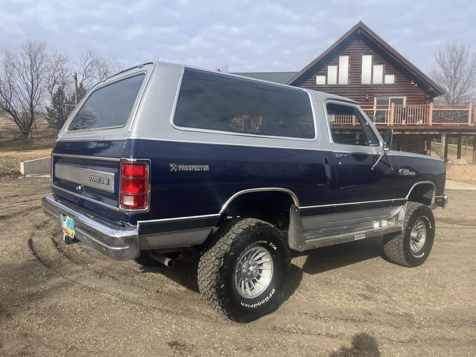 1984 Dodge Ramcharger - Image 10 of 31