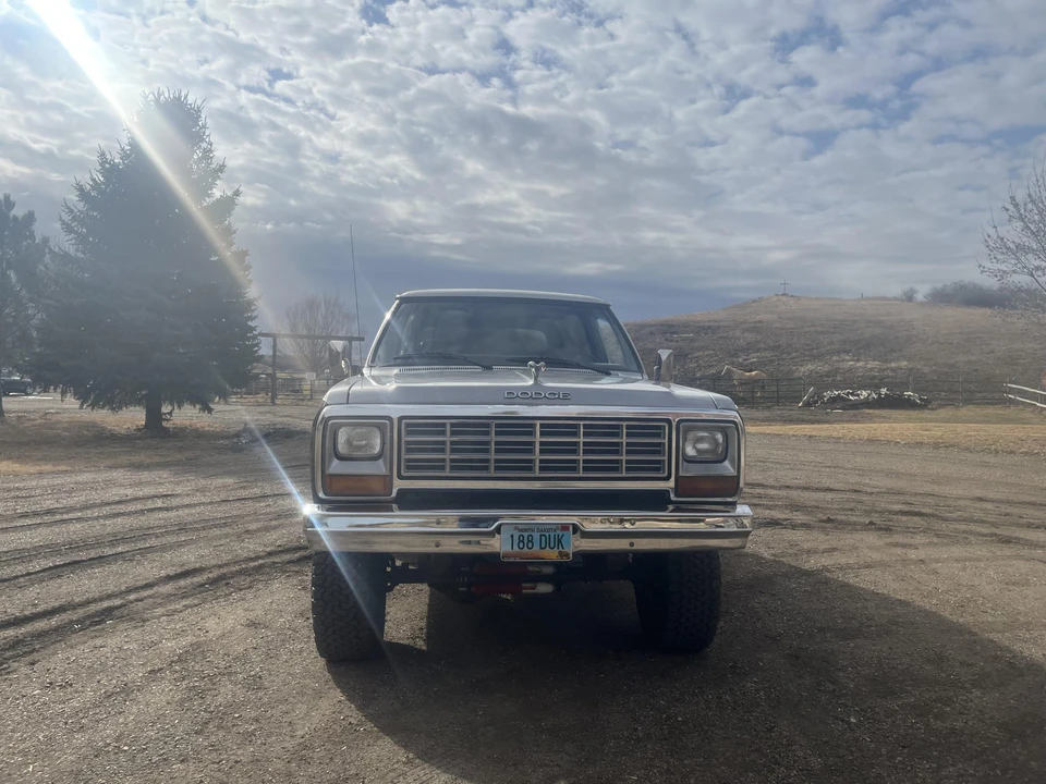 1984 Dodge Ramcharger - Image 19 of 31