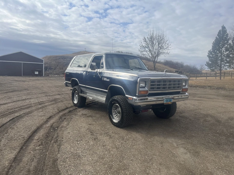 1984 Dodge Ramcharger - Image 15 of 31
