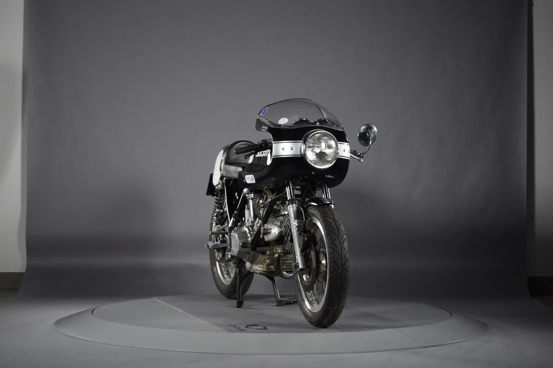 1984 Ducati Supersport - Image 21 of 30