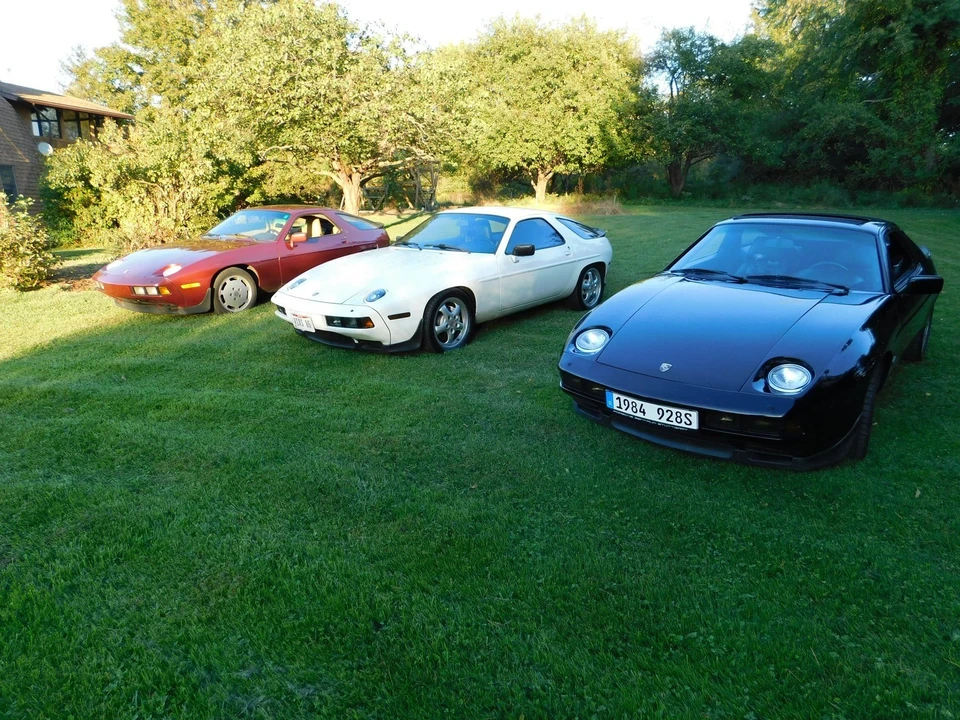1984 Porsche 928 S - Image 18 of 31