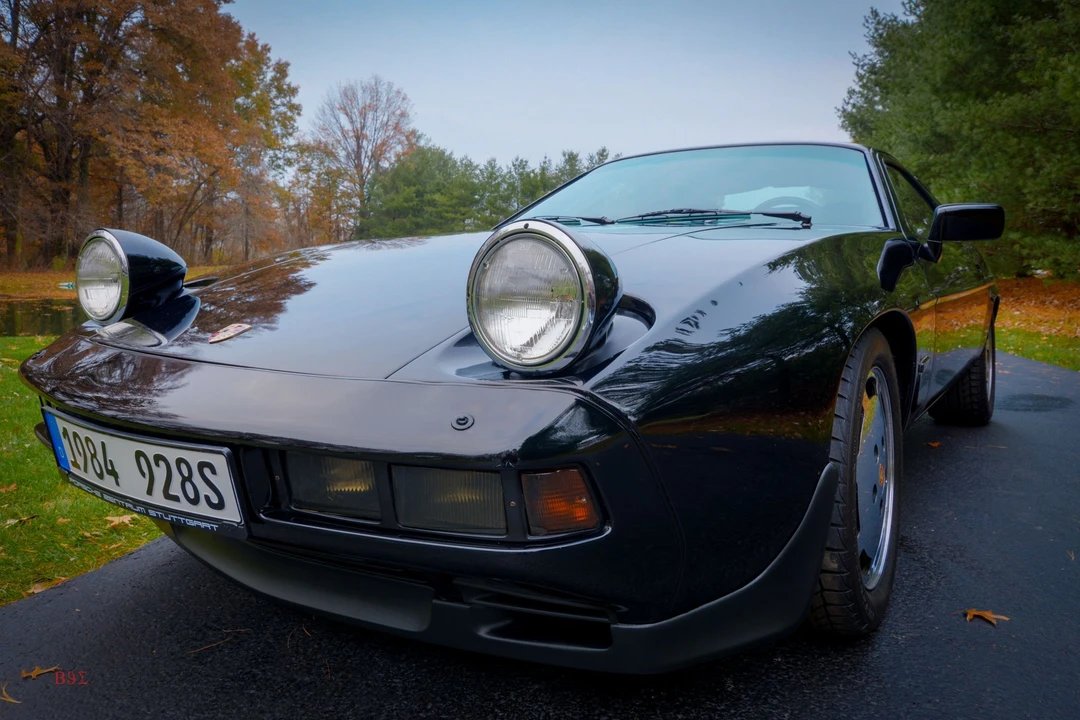 1984 Porsche 928 S - Image 10 of 31