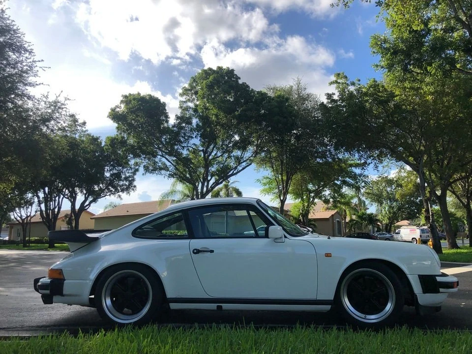 1984 Porsche 911 Carrera 3.2 - Image 4 of 23