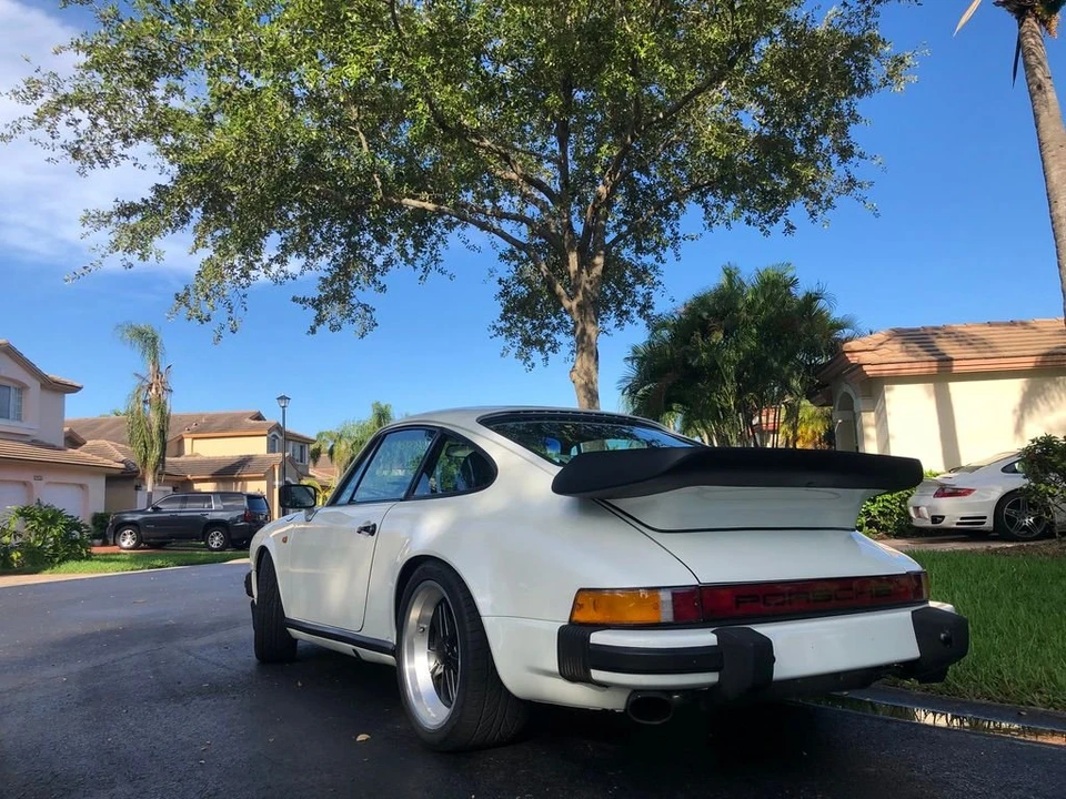 1984 Porsche 911 Carrera 3.2 - Image 6 of 23