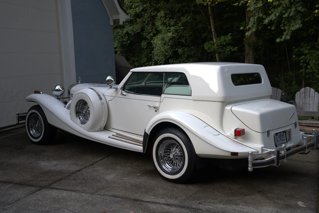 1984 Excalibur - Image 11 of 31