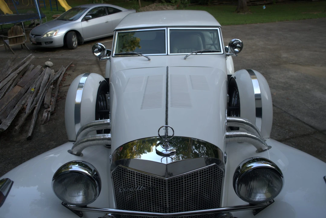 1984 Excalibur - Image 21 of 31