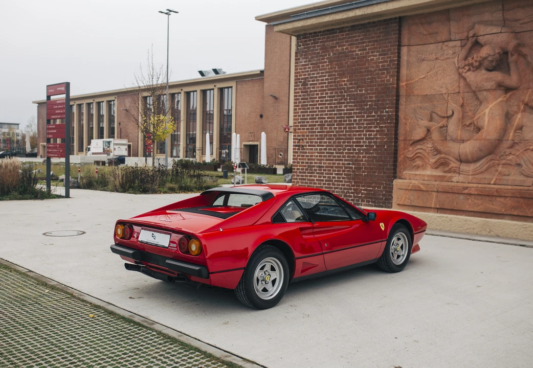 1984 Ferrari 308 GTB - Image 8 of 31