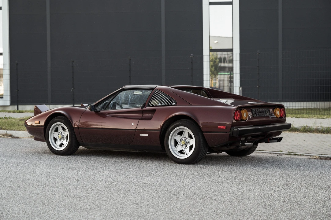 1984 Ferrari 308 GTS QV - Image 8 of 31