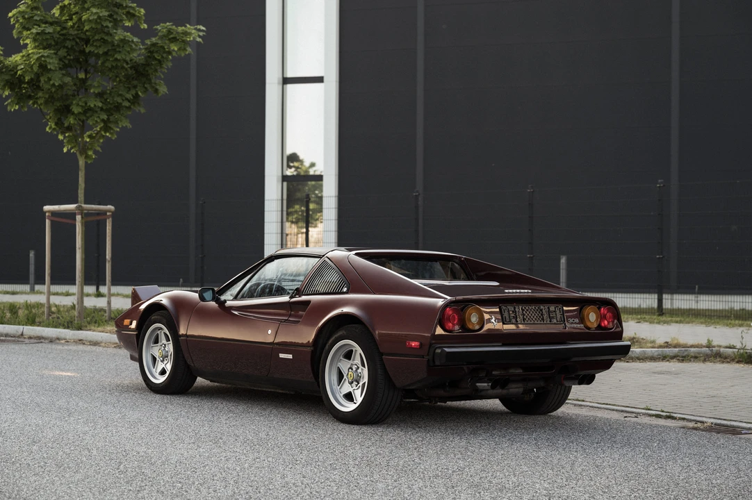 1984 Ferrari 308 GTS QV - Image 20 of 31