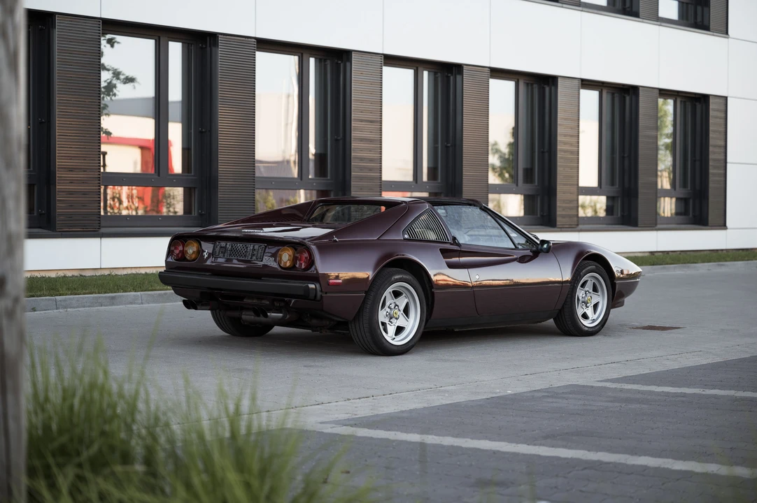 1984 Ferrari 308 GTS QV - Image 27 of 31