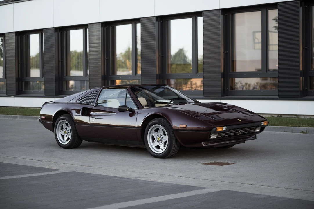 1984 Ferrari 308 GTS QV - Image 29 of 31