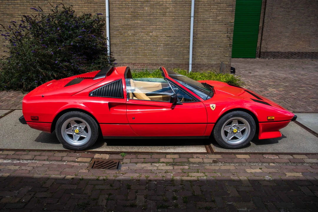 1984 Ferrari 308 GTS QV - Image 9 of 31