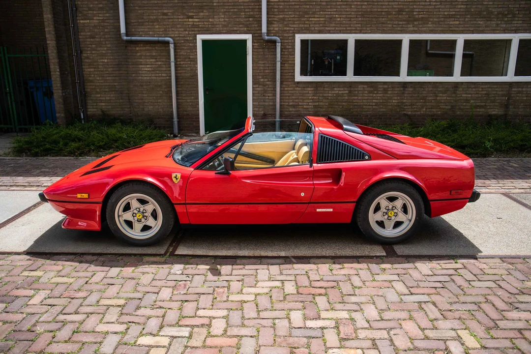 1984 Ferrari 308 GTS QV - Image 5 of 31