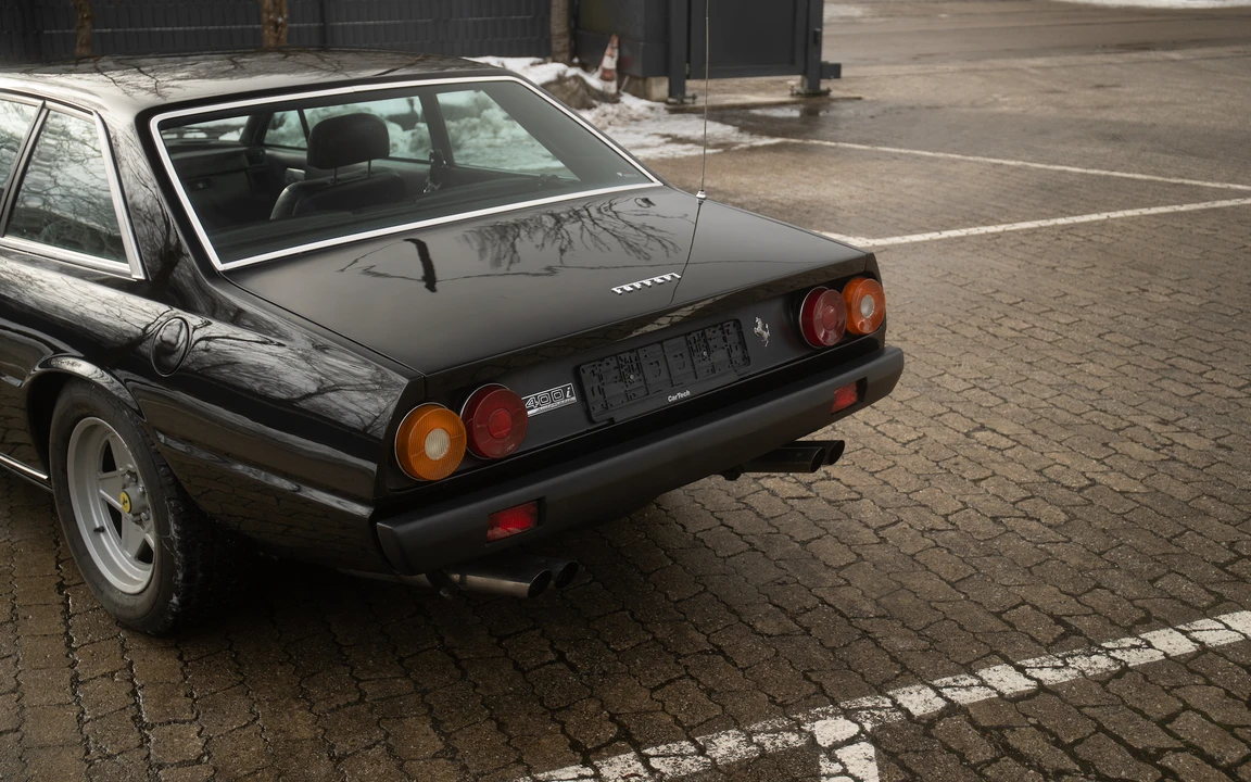 1984 Ferrari 400i - Image 17 of 31