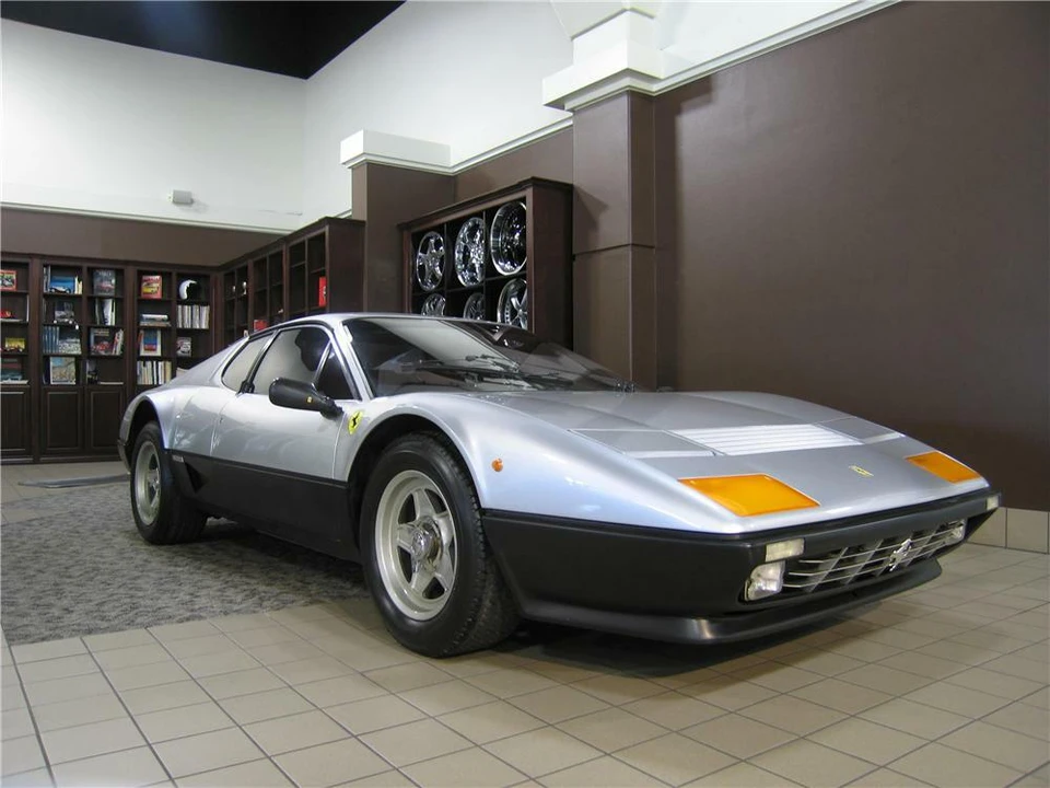 1984 Ferrari 512 BBi - Image 2 of 5