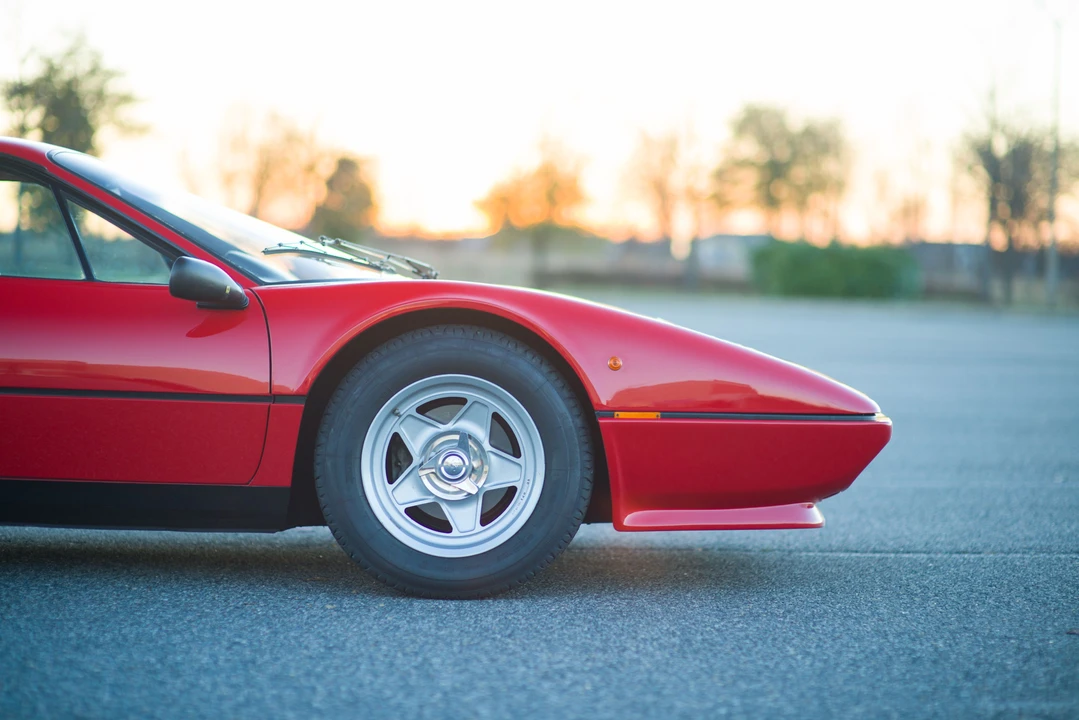 1984 Ferrari 512 BBi - Image 27 of 31