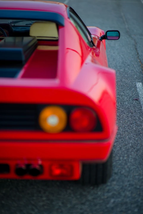 1984 Ferrari 512 BBi - Image 10 of 31