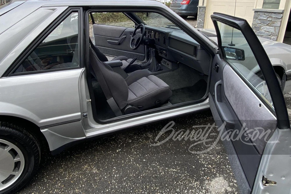 1984 Ford Mustang SVO 3rd Gen - Image 4 of 31