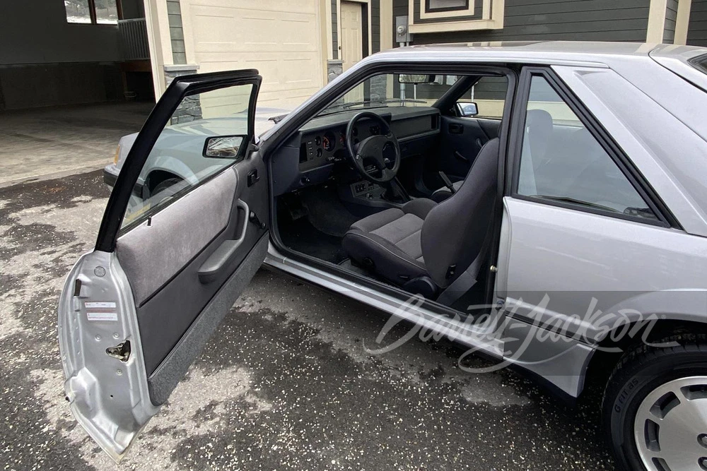 1984 Ford Mustang SVO 3rd Gen - Image 26 of 31