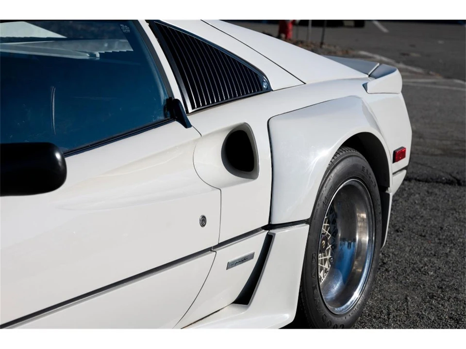 1984 Ferrari 308 - Image 20 of 31