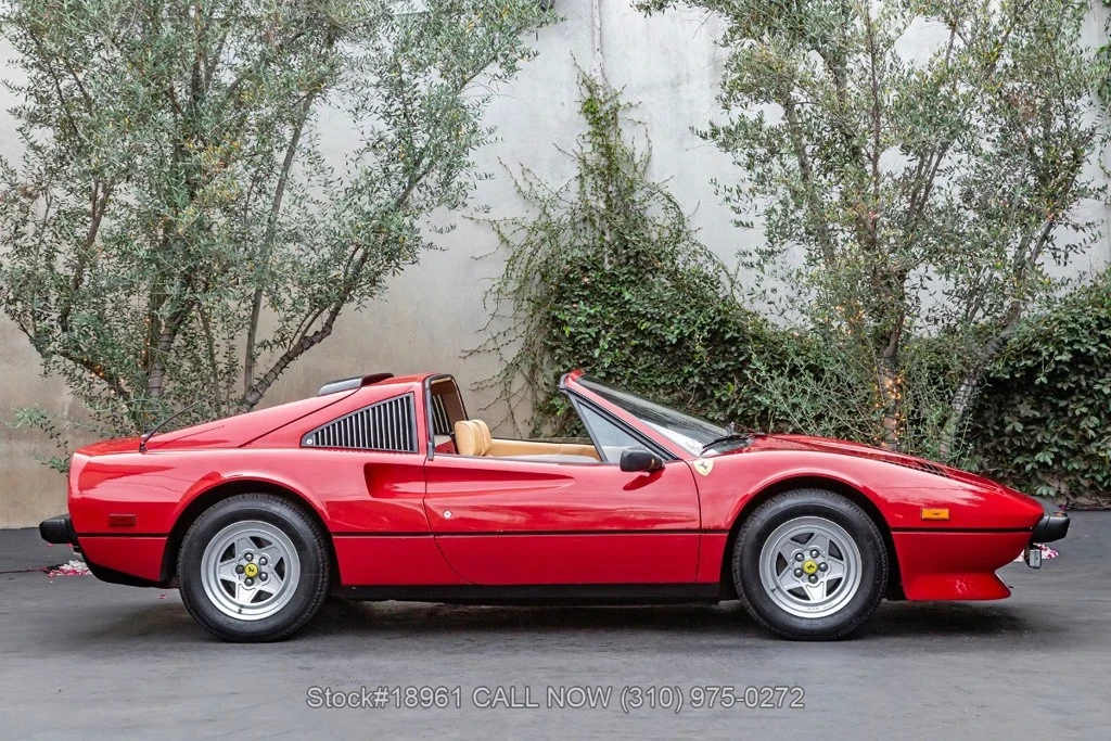 1984 Ferrari 308 - Image 6 of 12