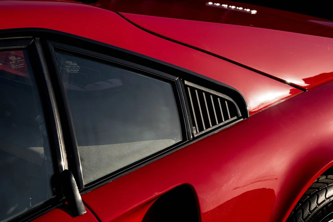 1984 Ferrari 308 GTB QV - Image 15 of 31