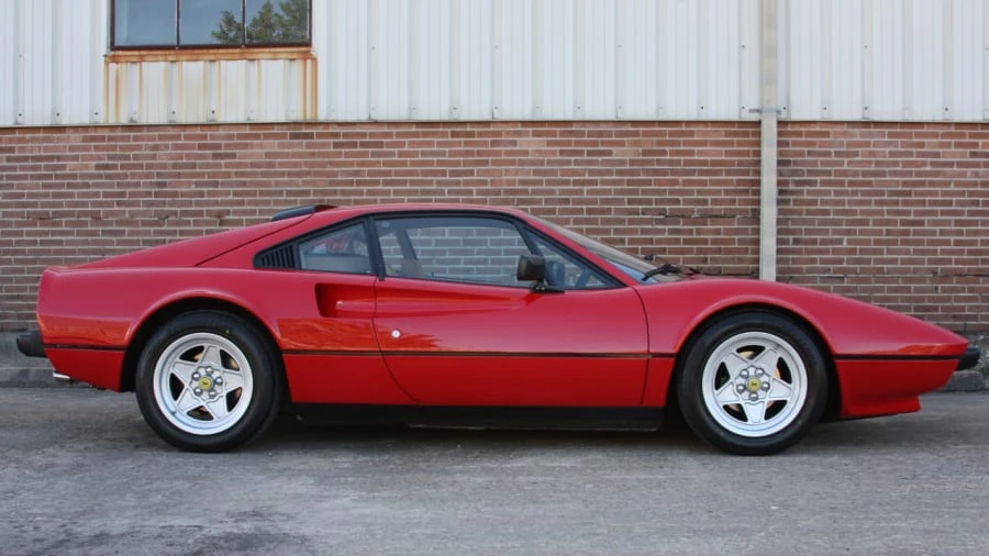 1984 Ferrari 308 GTB QV - Image 2 of 9